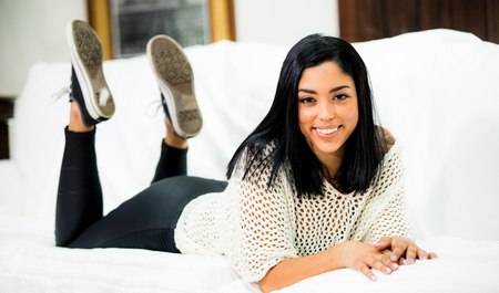 Чернокожий парень из муниципалитета дерет симпатичную студентку колледжа после учебы