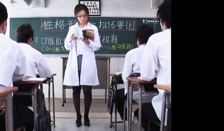 Гангбанг азиатской училки