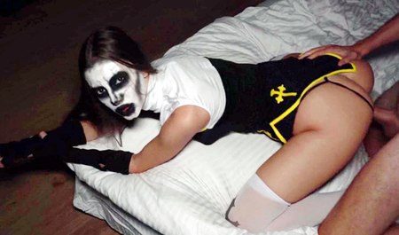 Жена хотела напугать меня на Хэллоуин, но все пошло не так