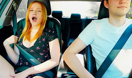 Верлонис катается с парнем и занимается сексом в машине